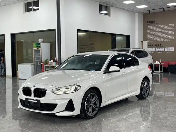 BMW 1 Series 2023