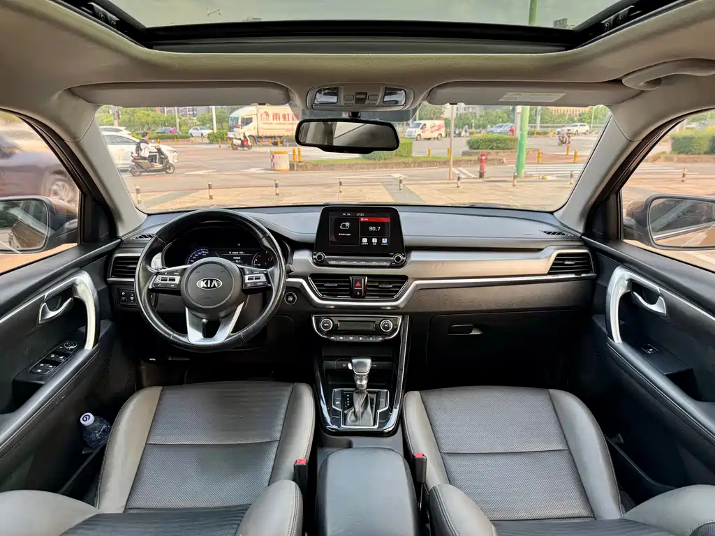 Kia Sportage 2018 — фото 4