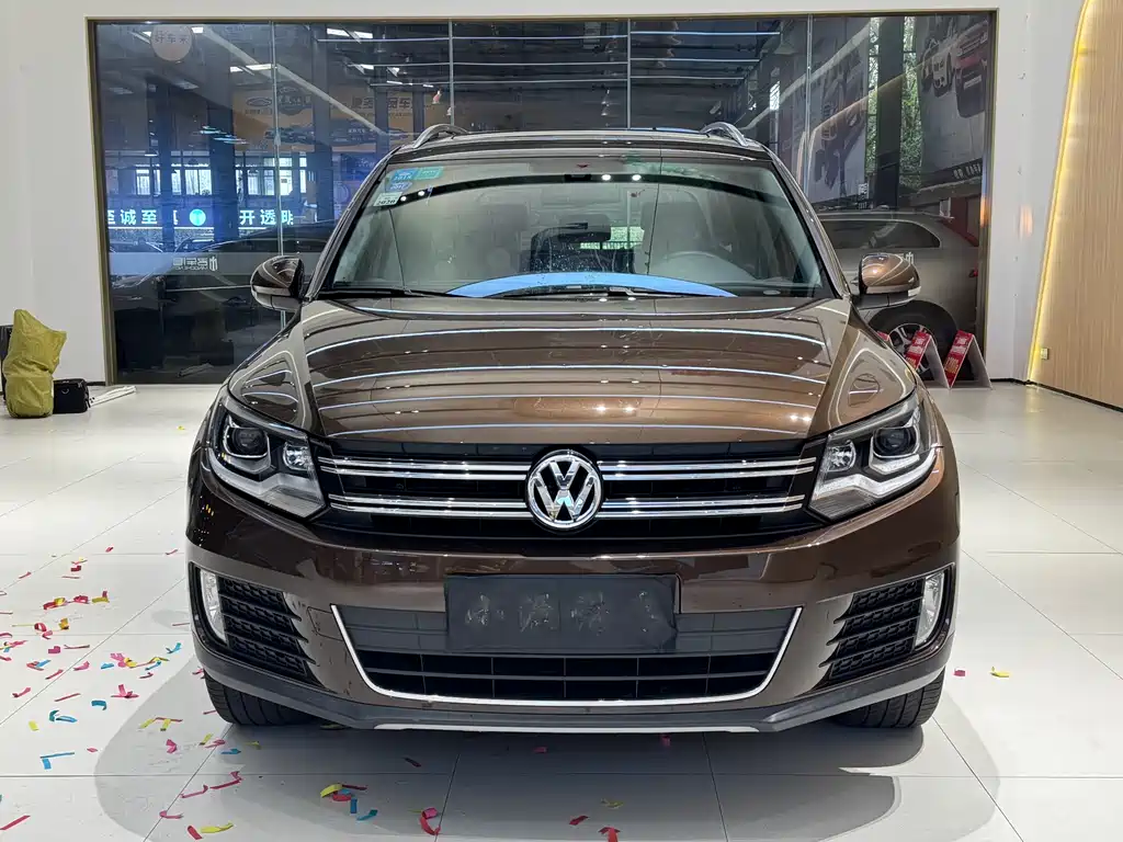 Volkswagen Tiguan 2016 — фото 2