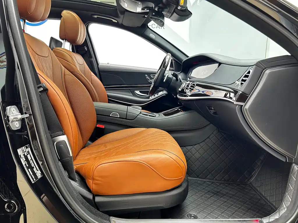 Mercedes-Benz Maybach S-Class 2020 — фото 22