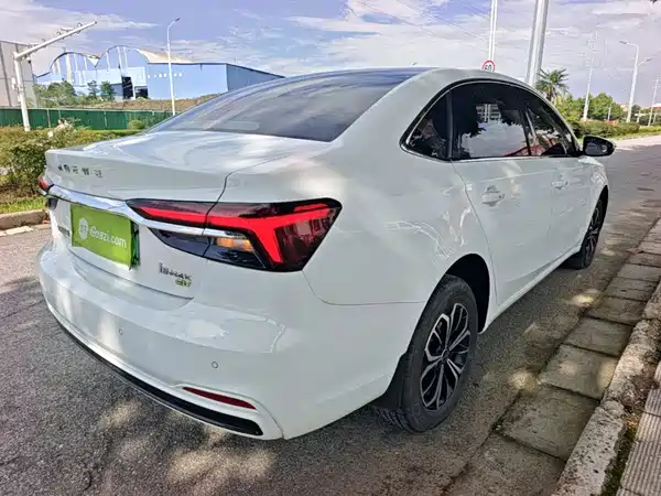 Roewe i6 MAX New Energy 2022