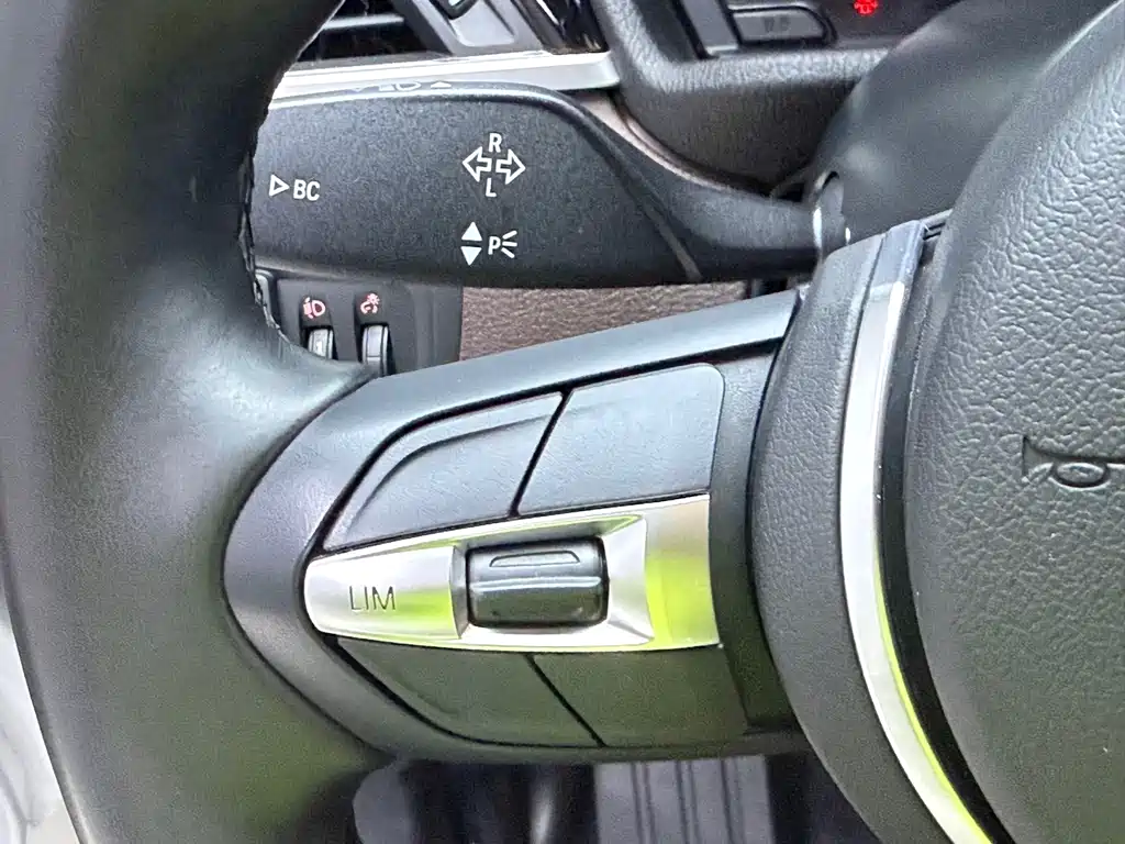BMW X1 2022 — фото 11