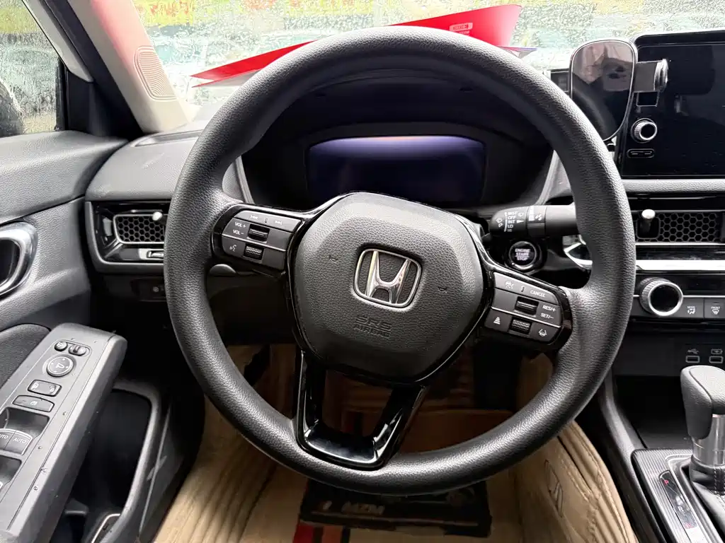Honda Civic 2023 — фото 13