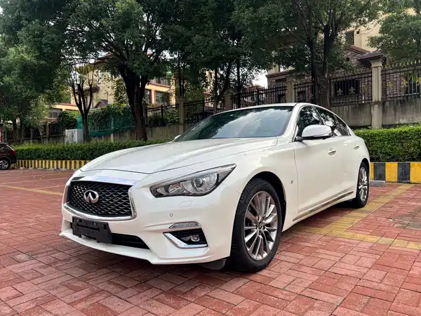 Infiniti Q50L 2020