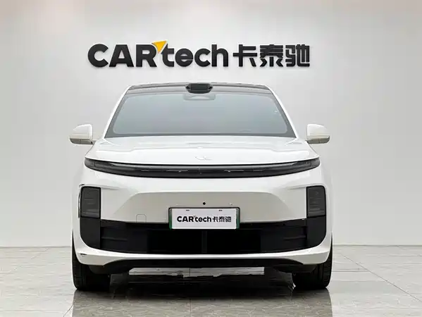Li Auto L6 2024