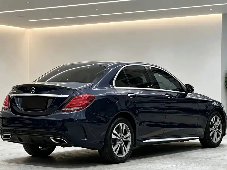 Mercedes-Benz C-Class 2018