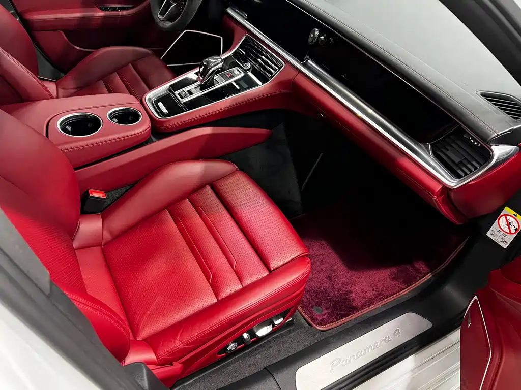 Porsche Panamera 2019 — фото 14