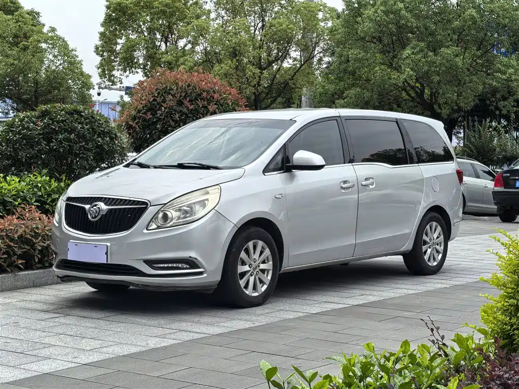 Buick GL8 2017