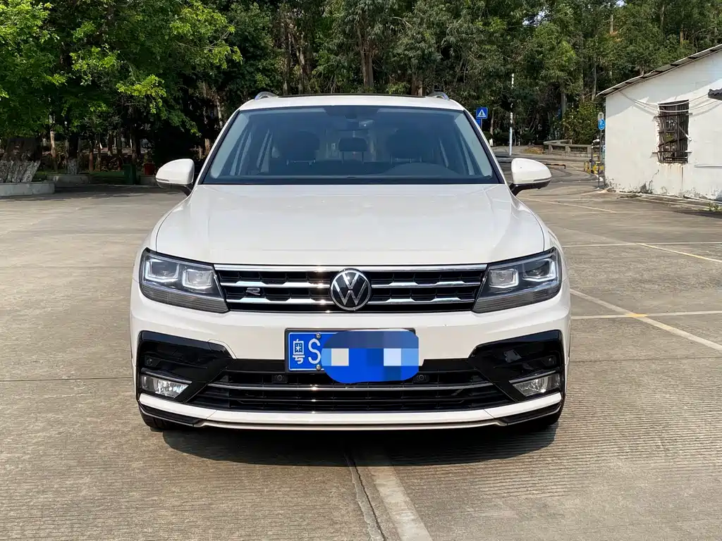 Volkswagen Tiguan L 2021