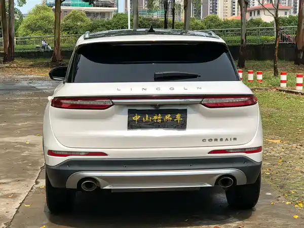 Lincoln Corsair 2021