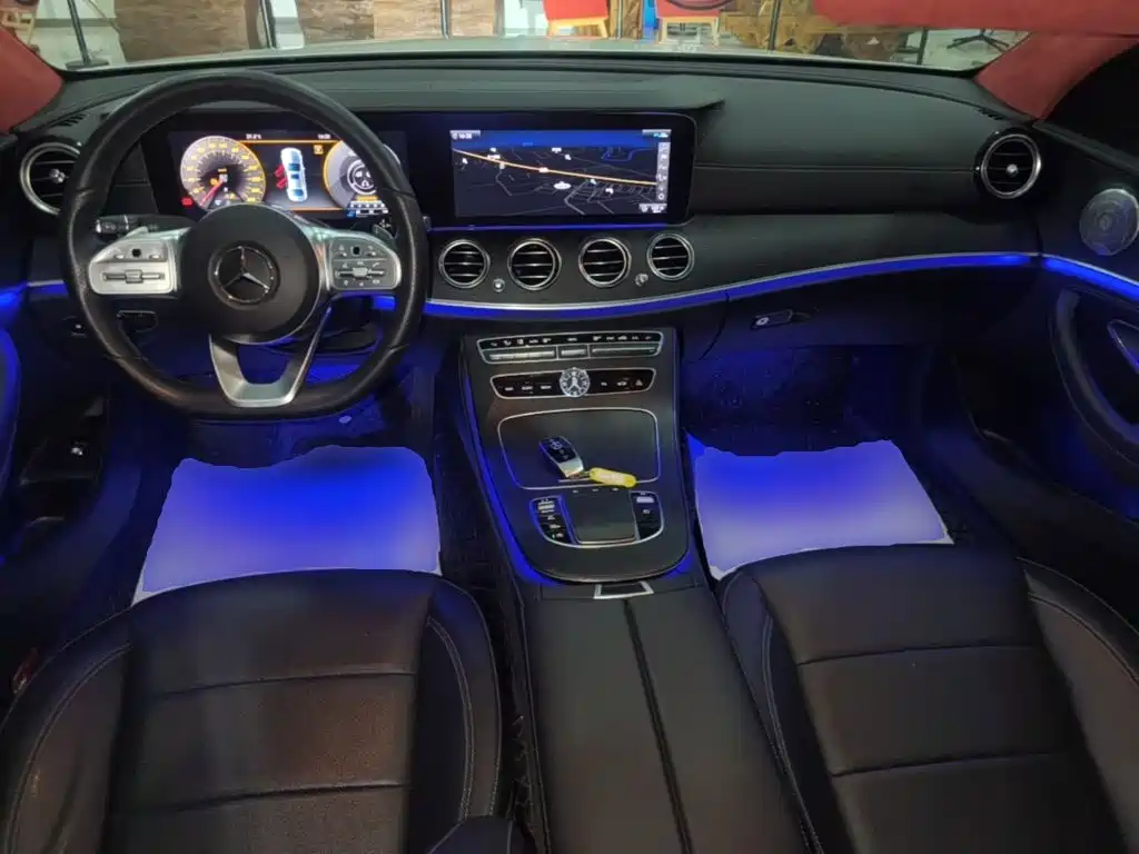 Mercedes-Benz E-Class 2020 — фото 10