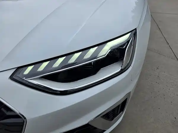 Audi A4L 2024
