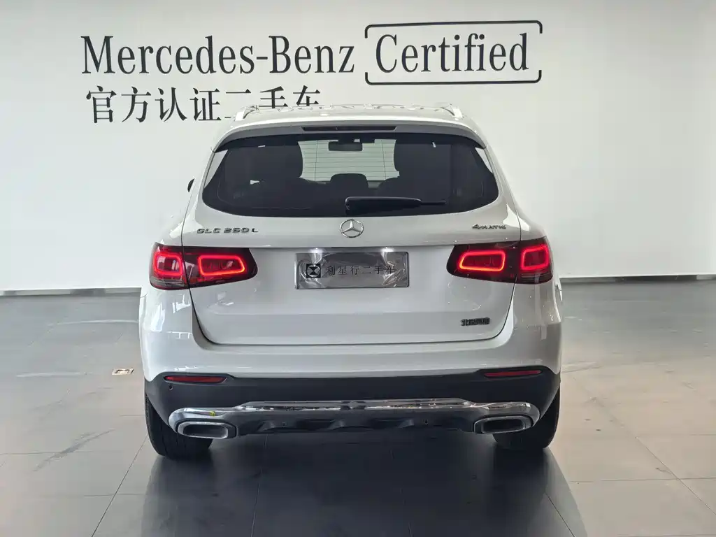 Mercedes-Benz GLC 2021 — фото 13