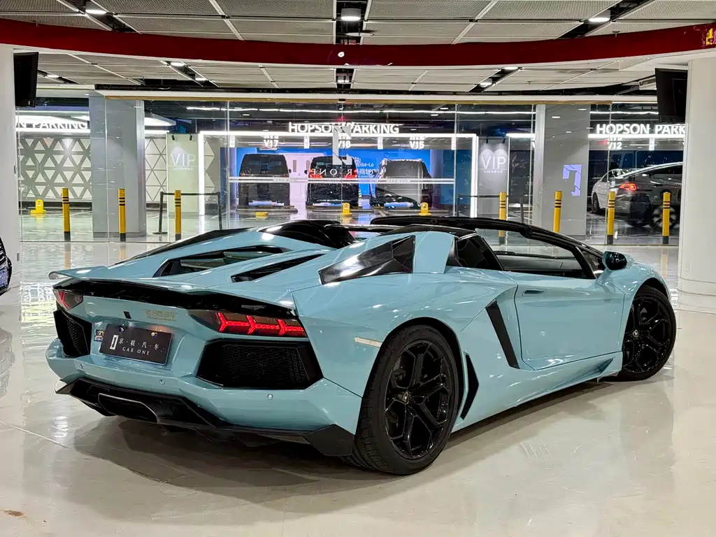 Lamborghini Aventador 2014 — фото 4