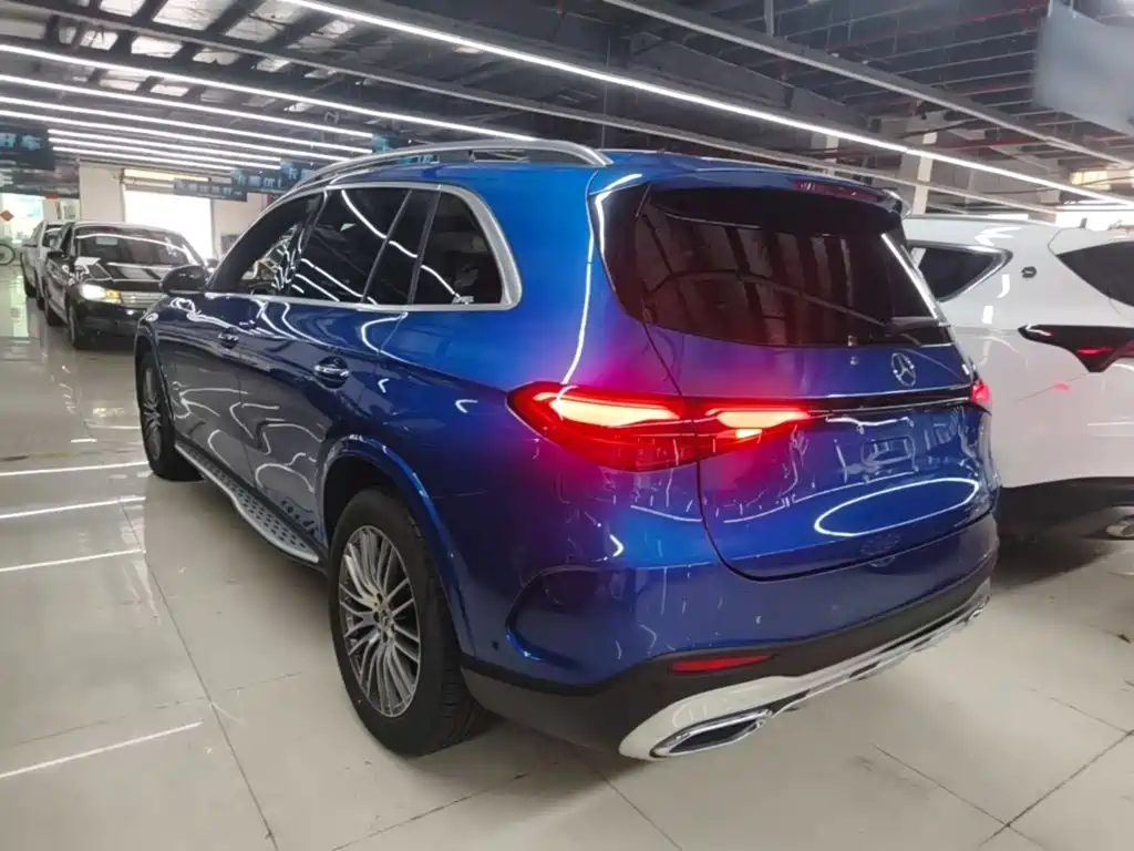 Mercedes-Benz GLC 2023