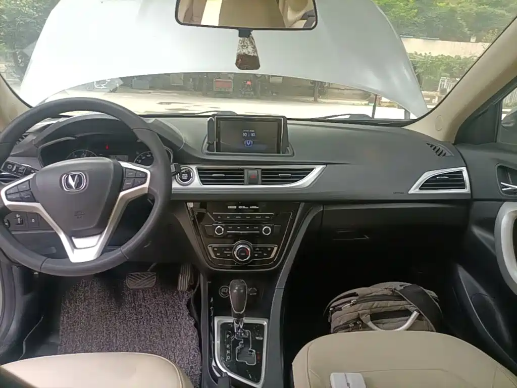 Changan V7 2016 — фото 13