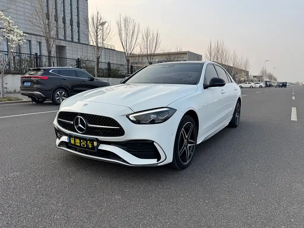 Mercedes-Benz C-Class 2023 — фото 1