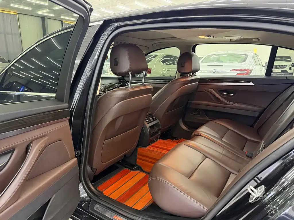 BMW 5 Series 2016