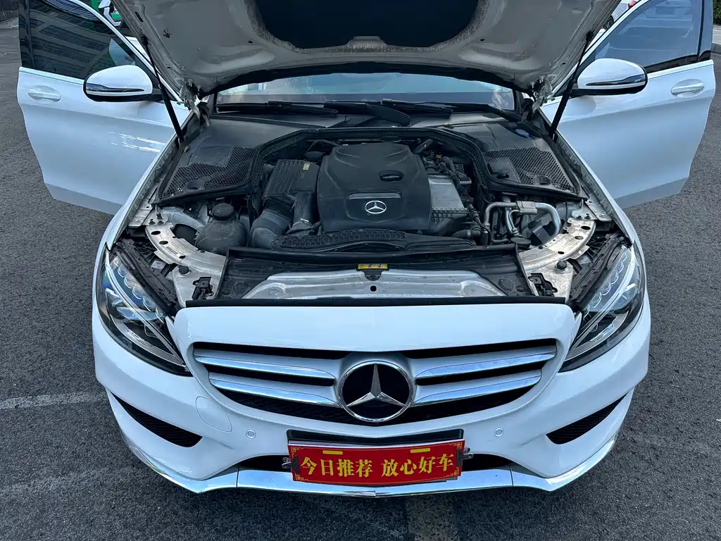 Mercedes-Benz C-Class 2017 — фото 18