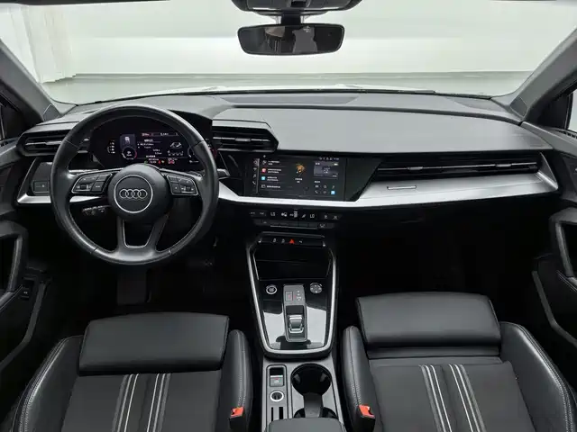 Audi A3 2022 — фото 16