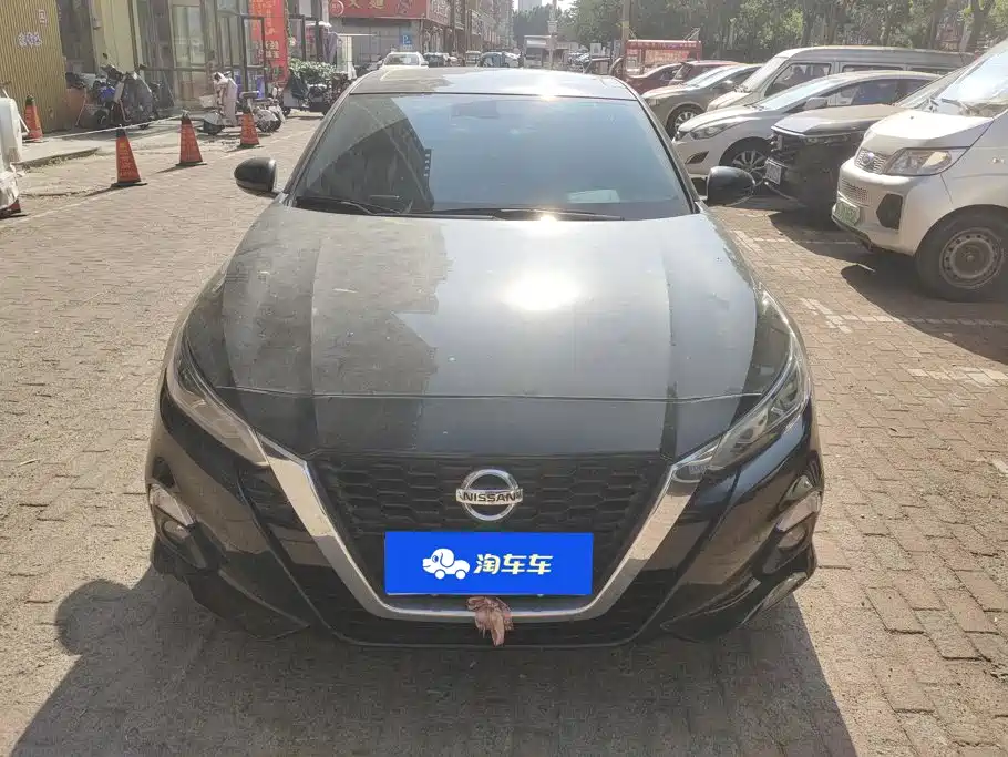 Nissan Teana 2021