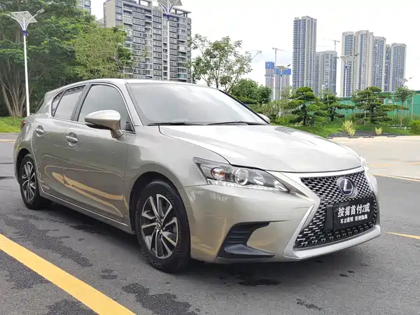 Lexus CT 2017