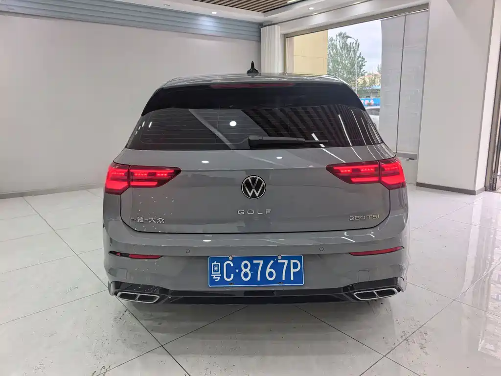 Volkswagen Golf 2023