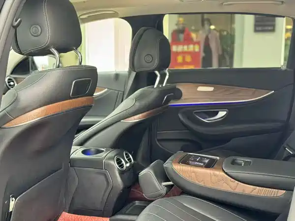 Mercedes-Benz E-Class 2017