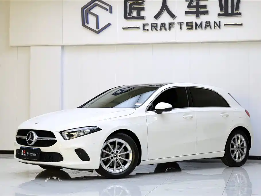 Mercedes-Benz A-Class 2021 — фото 3