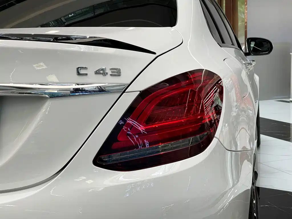 Mercedes-Benz C-Class AMG 2019 — фото 21