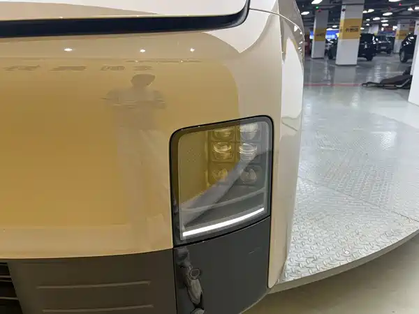 Li Auto MEGA 2026