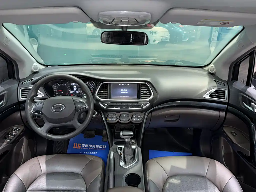 GAC Motor Trumpchi GS4 2016 — фото 12