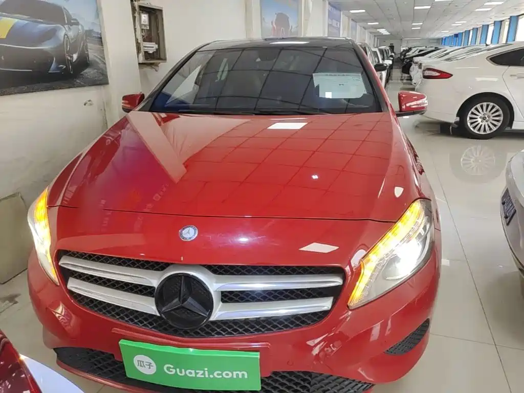 Mercedes-Benz A-Class 2015