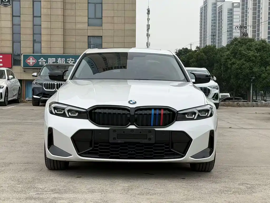 BMW 3 Series 2023
