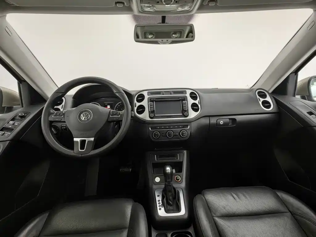Volkswagen Tiguan 2015 — фото 5
