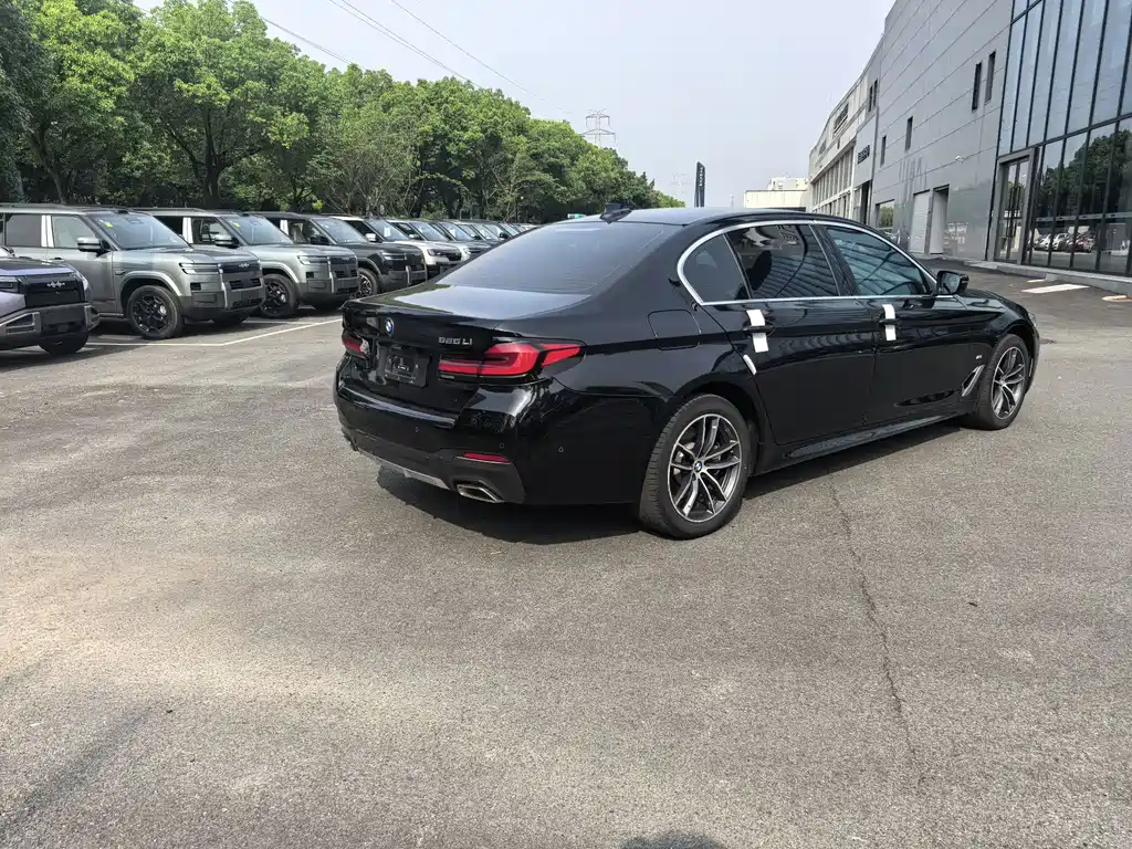 BMW 5 Series 2023