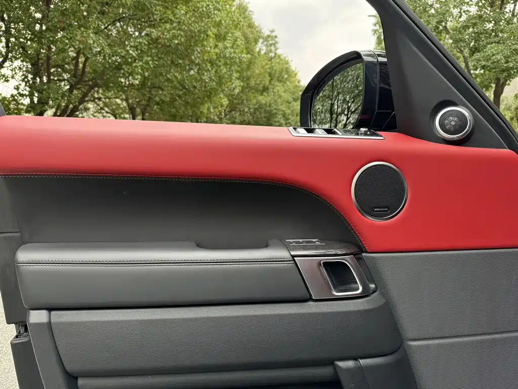Land Rover Sport 2021 — фото 11