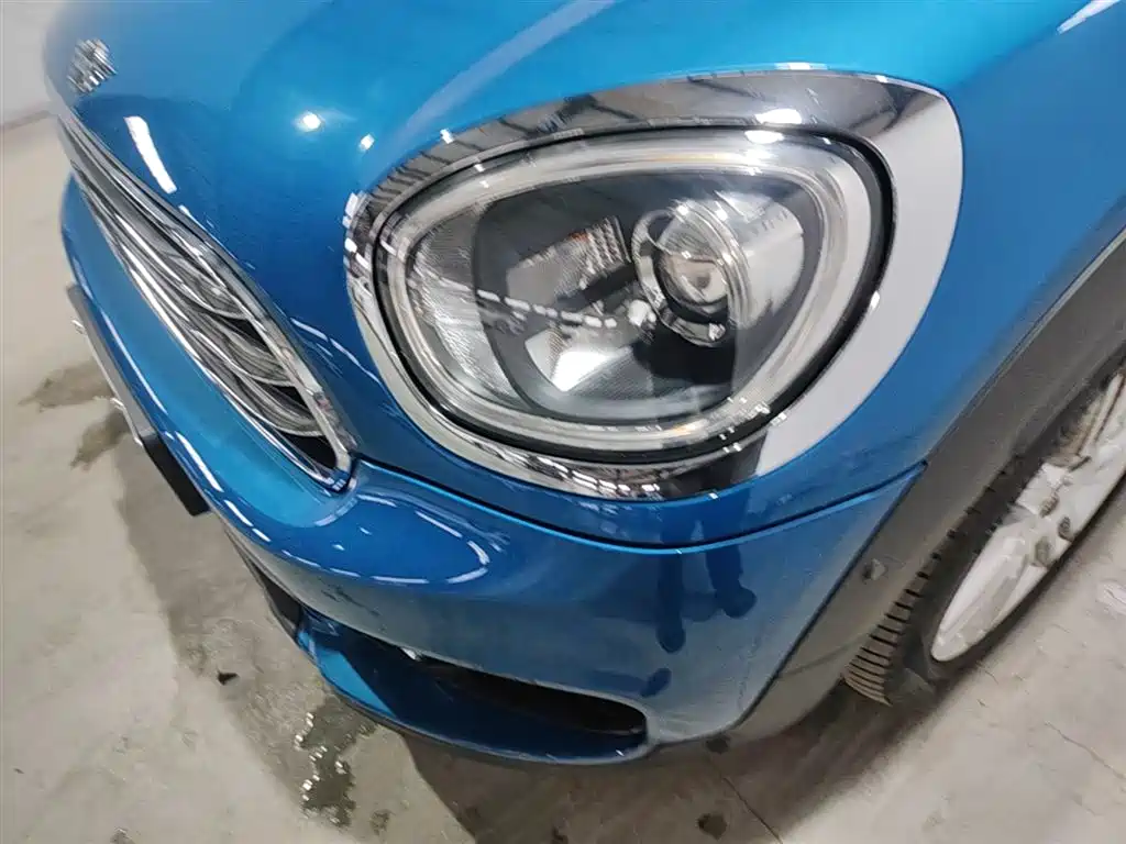 MINI Countryman 2019 — фото 18