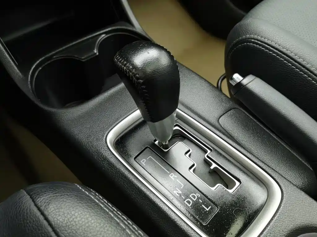 Mitsubishi Outlander 2014 — фото 13