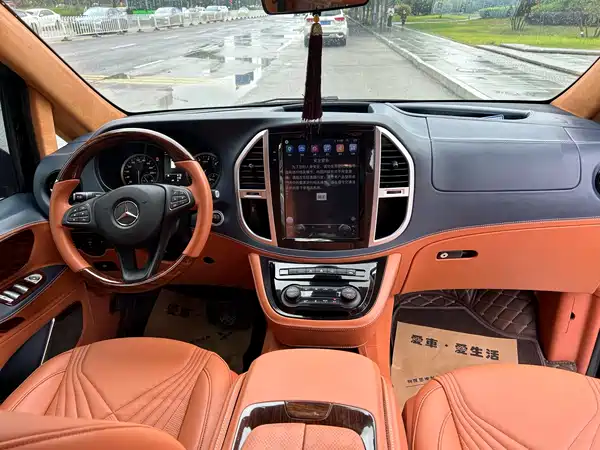 Mercedes-Benz Vito 2021