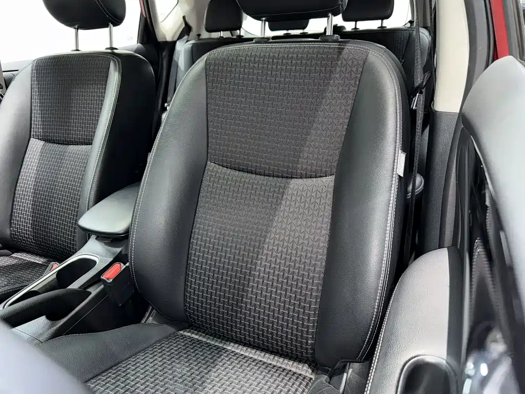 Nissan Tiida 2019 — фото 26