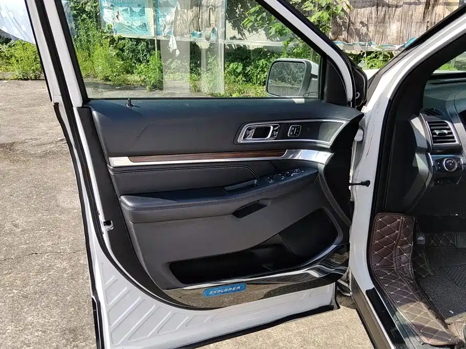Ford Explorer 2018