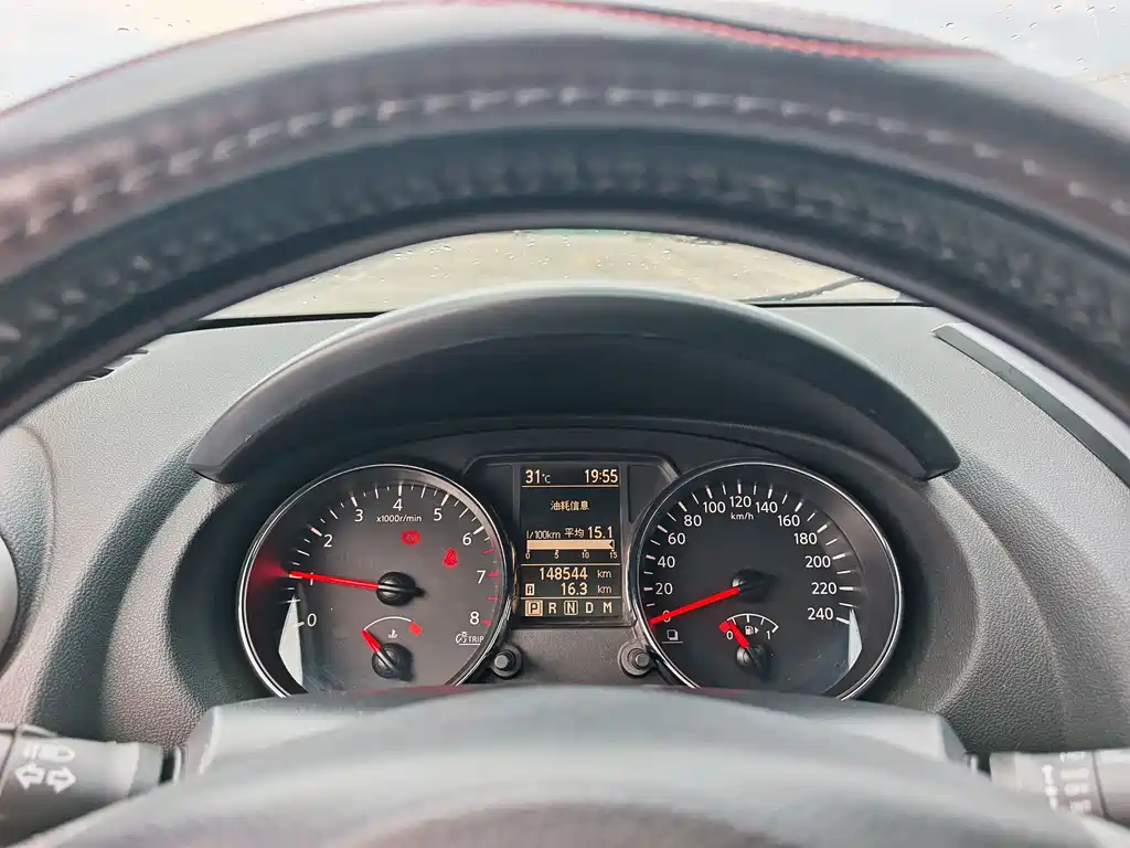 Nissan Qashqai 2014 — фото 16