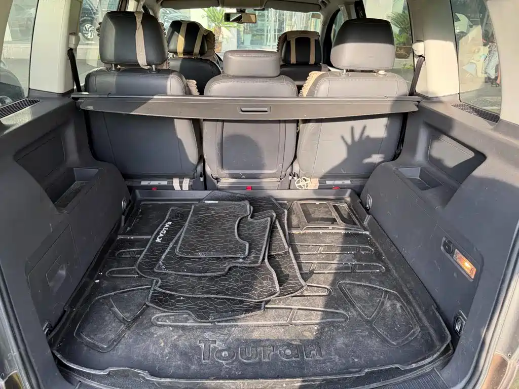 Volkswagen Touran 2014