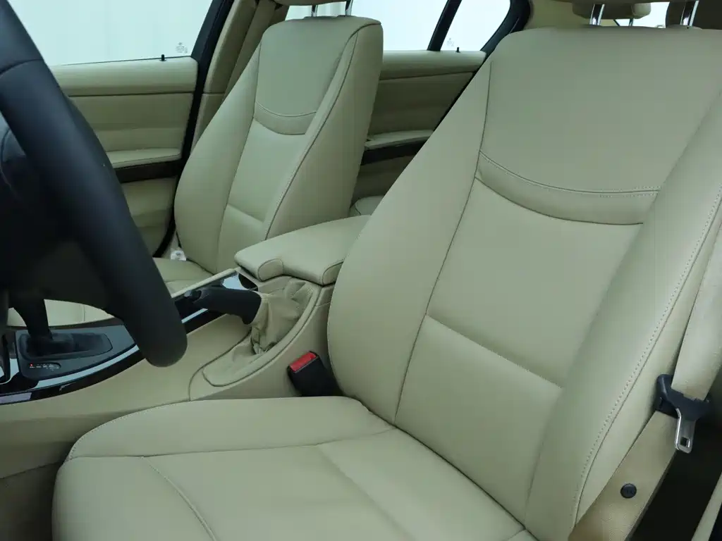 BMW 3 Series 2009