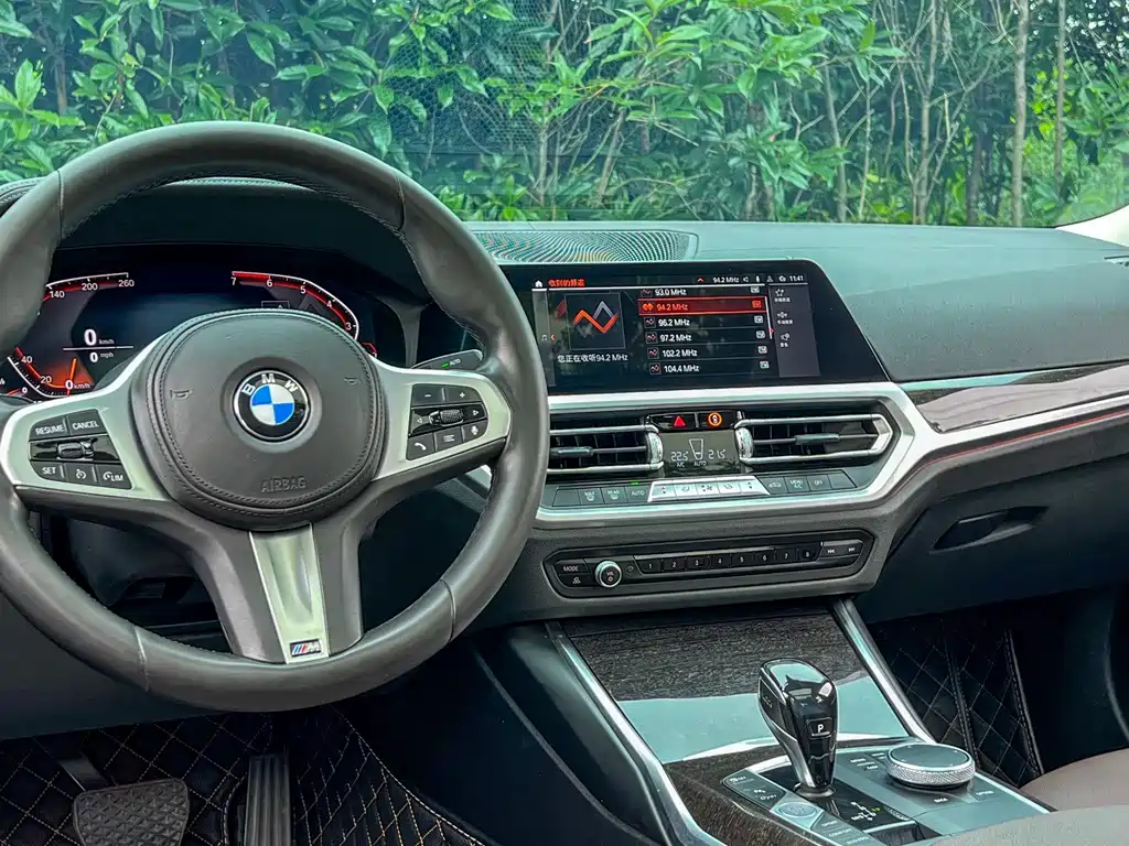 BMW 3 Series 2020 — фото 11