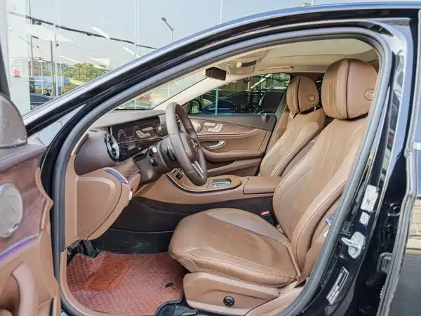 Mercedes-Benz E-Class 2020