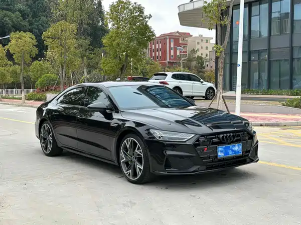 Audi A7L 2023