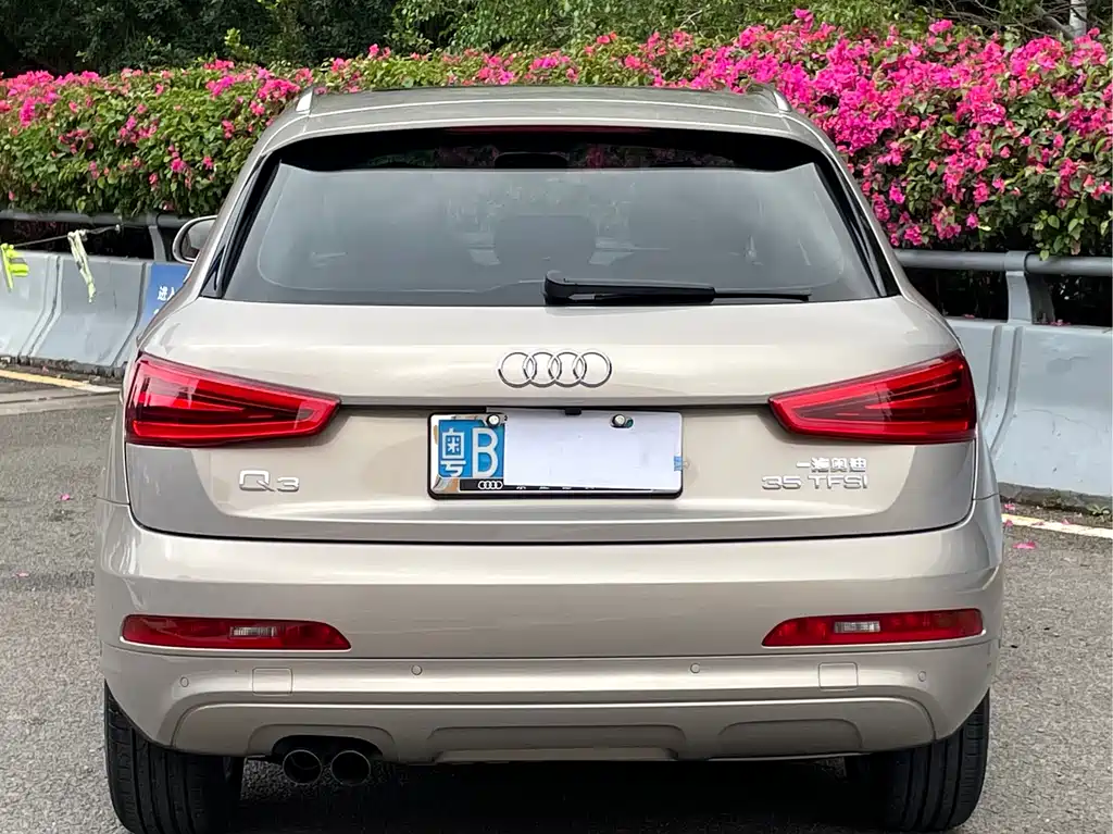 Audi Q3 2014 — фото 4