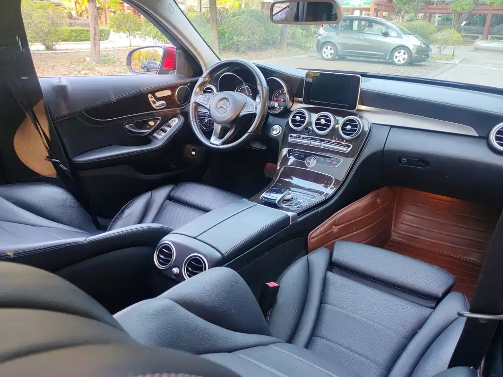 Mercedes-Benz C-Class 2015 — фото 11
